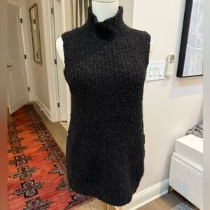 Club Monaco sleeveless boucle mock neck tunic - black xs/p (worn once)